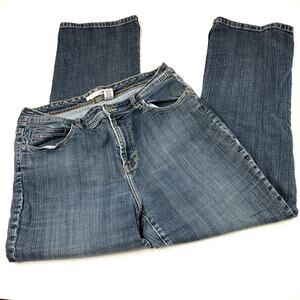Chico's Platinum | Faded Medium Wash Jeans Tapered Straight Womens 1.5 SHORT